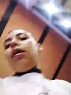 emma ambar online show from 02/18/25, 12:26