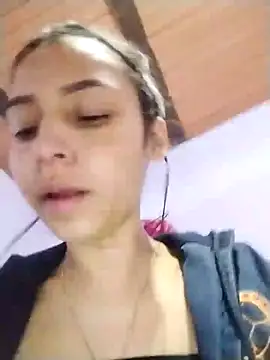 emma ambar online show from 02/28/25, 12:10