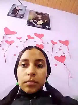 emma ambar online show from 03/11/25, 02:10