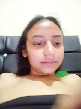 emma ambar online show from 09/17/25, 04:19