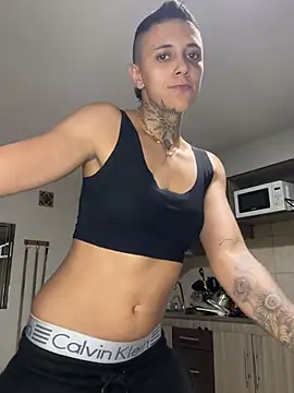 Snapshot of _PhillipBrown chatting on 02/07/25, 11:34 PhillipBrown online show from 02/07/25, 11:34