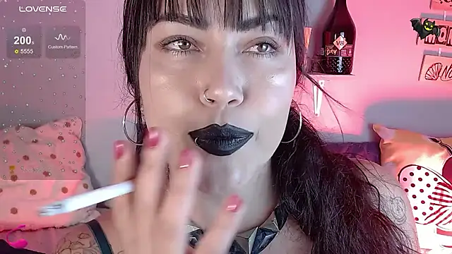 Any ducan online show from 12/16/25, 02:38