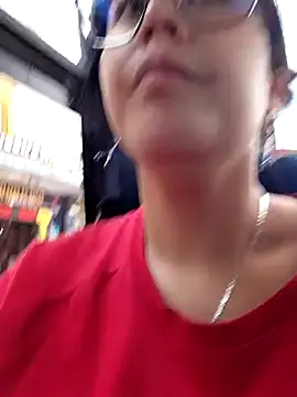 lara moon25 online show from 11/26/25, 07:04