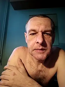 Andrzej-M online show from 04/11/26, 05:28