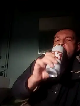 Andrzej-M online show from 04/18/26, 08:42