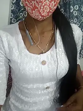 Snapshot of Miakhalifatamil chatting on 02/25/25, 07:14 Miakhalifatamil online show from 02/25/25, 07:14