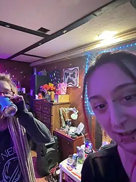 NovaLove2002 online show from 02/26/25, 06:37