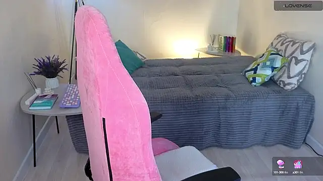 Lill Mary online show from 03/13/25, 03:54