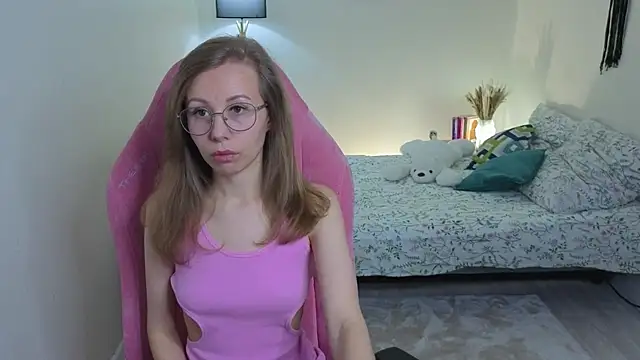 Lill Mary online show from 09/23/25, 01:19