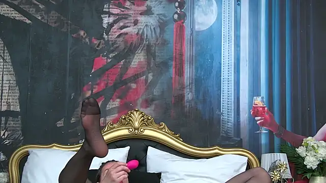 Snapshot of TessaKlarn chatting on 06/09/26, 04:35 TessaKlarn online show from 06/09/26, 04:35