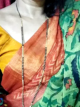 anuradha1432 online show from 10/26/25, 09:15