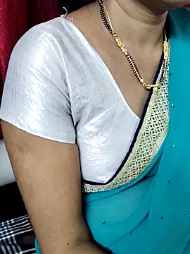 anuradha1432 online show from 11/20/25, 08:47