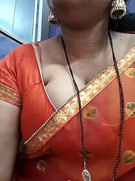 Nyra-23 online show from 10/13/25, 07:41