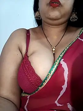 Nyra-23 online show from 12/17/25, 09:26