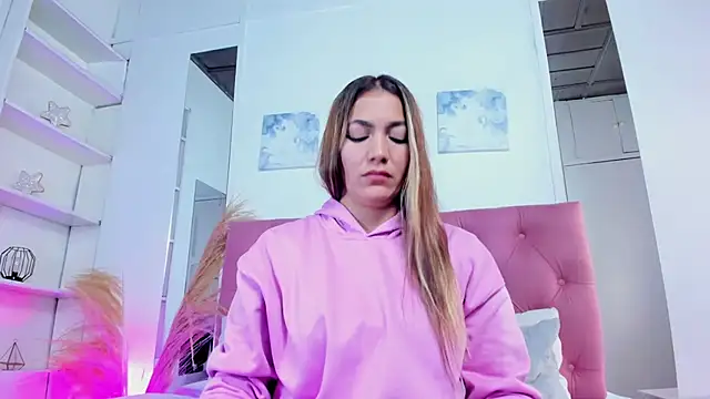 Mia Malkovaa  online show from 02/18/25, 01:55