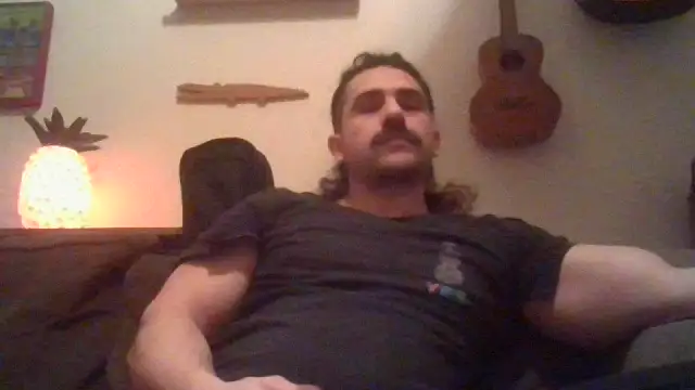 Snapshot of Mclozzz chatting on 02/08/26, 08:56 Mclozzz online show from 02/08/26, 08:56