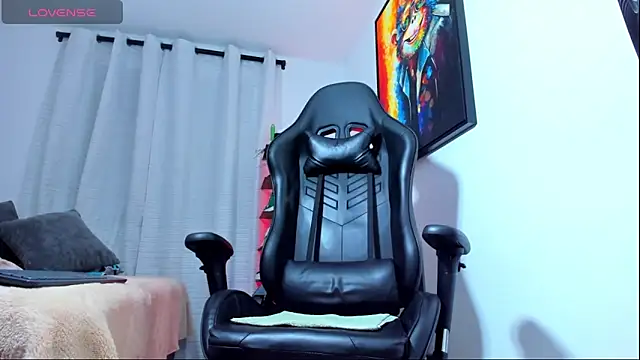 aronvillegas online show from 10/26/25, 01:22