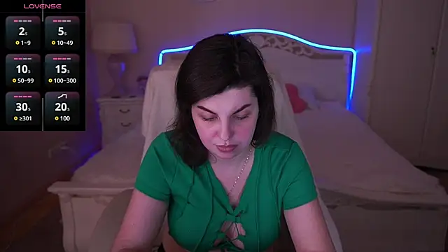 MirandaWong online show from 01/22/25, 09:46