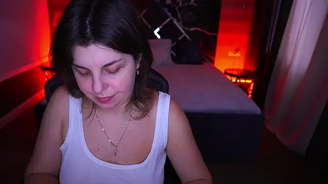 MirandaWong online show from 11/03/25, 06:47