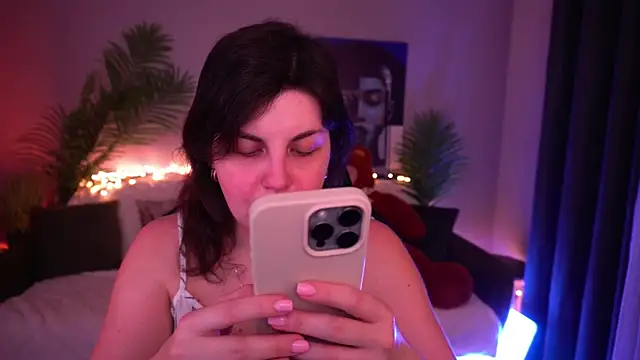 MirandaWong online show from 04/01/26, 05:30