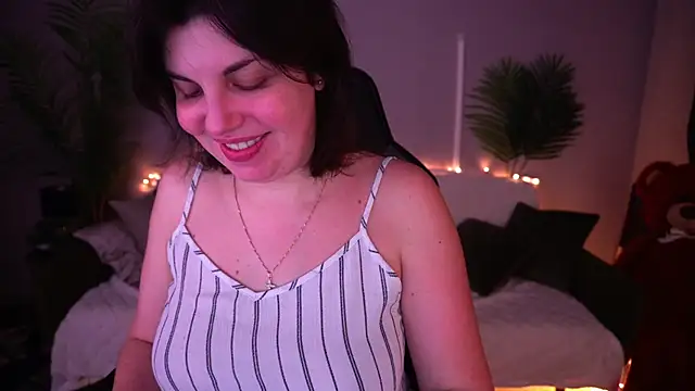 MirandaWong online show from 04/09/26, 05:29