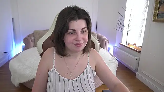 MirandaWong online show from 04/28/26, 11:59