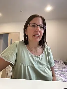 B Bonya m online show from 02/28/26, 04:24