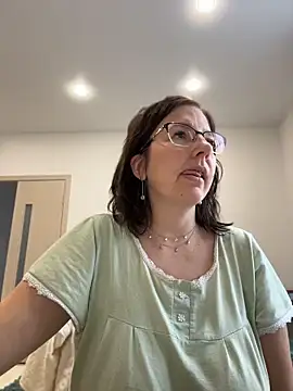 B Bonya m online show from 04/09/26, 06:19