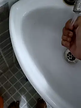 Snapshot of ridetoheaven chatting on 01/07/25, 04:29 ridetoheaven online show from 01/07/25, 04:29