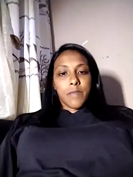 Snapshot of Indian-Seduction chatting on 10/05/25, 06:39 Indian-Seduction online show from 10/05/25, 06:39