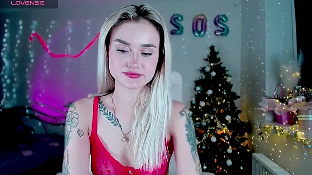 Snapshot of _Ravenaa chatting on 01/07/25, 02:41 Ravenaa online show from 01/07/25, 02:41