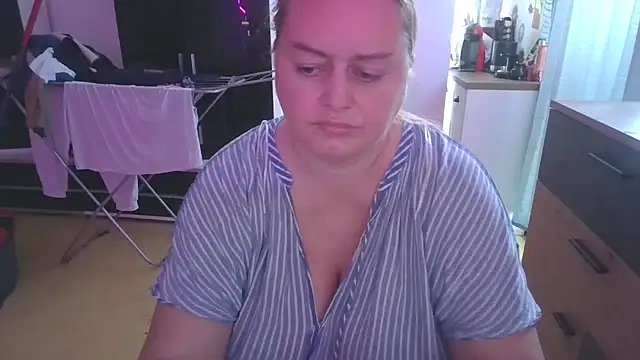 Meliss Official9 online show from 03/10/25, 06:16