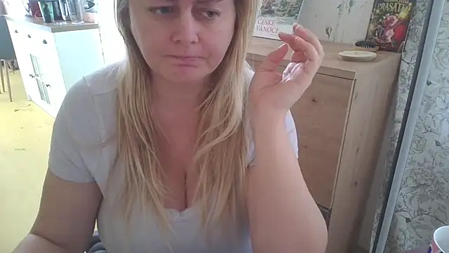 Meliss Official9 online show from 11/20/25, 09:31