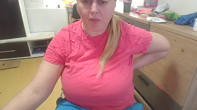 Meliss Official9 online show from 02/21/26, 10:16