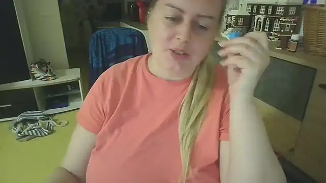 Meliss Official9 online show from 05/02/26, 07:52