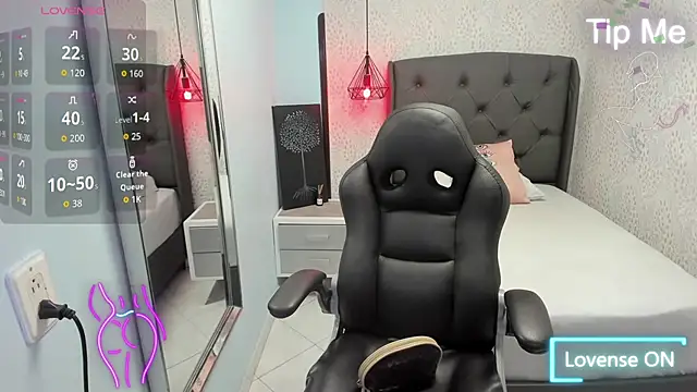 MAGNOLEROY online show from 10/11/25, 12:58