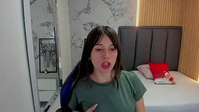 MAGNOLEROY online show from 12/16/25, 12:54