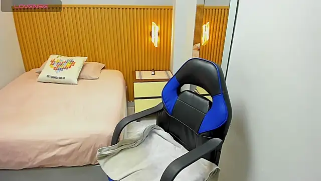 MAGNOLEROY online show from 02/07/26, 01:59