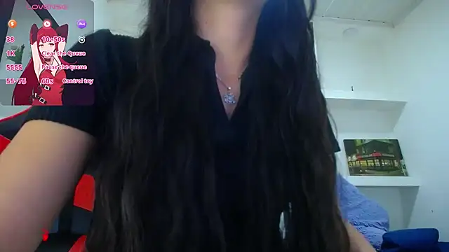 Snapshot of Catalehia_Milk chatting on 01/23/25, 11:15 Catalehia Milk online show from 01/23/25, 11:15
