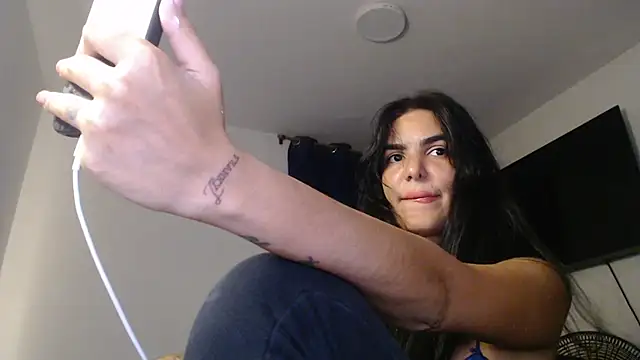 MARYADSUARD online show from 04/23/26, 05:30