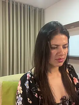 Alice Biel online show from 03/06/25, 03:46