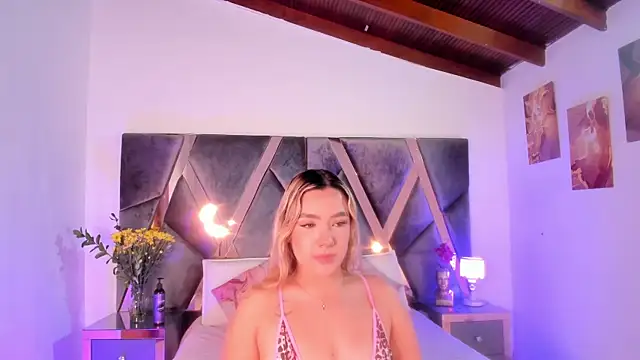 Sofi Vasquez online show from 12/02/25, 08:48