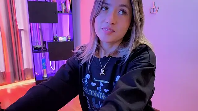 sexfire lalita online show from 04/06/26, 04:52