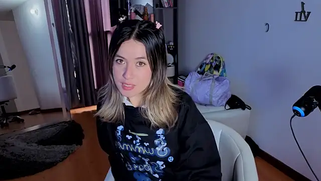 sexfire lalita online show from 04/23/26, 03:25