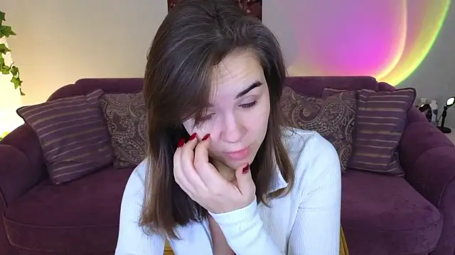 Snapshot of LindaRobertz chatting on 12/01/24, 11:14 LindaRobertz online show from 12/01/24, 11:14