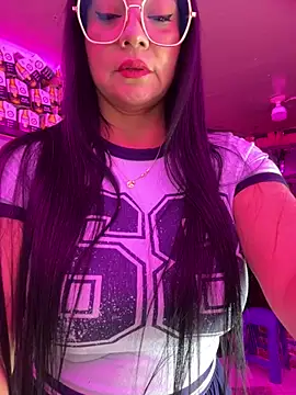 Hot beauty   online show from 04/22/26, 03:20