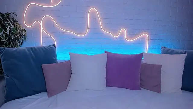 rossy babe  online show from 10/16/25, 12:22