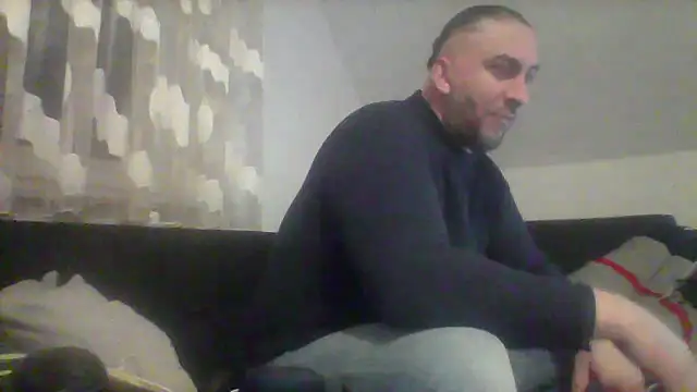 Snapshot of NewyorkDimi chatting on 02/02/25, 03:43 NewyorkDimi online show from 02/02/25, 03:43