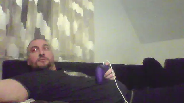 Snapshot of NewyorkDimi chatting on 02/25/25, 12:03 NewyorkDimi online show from 02/25/25, 12:03