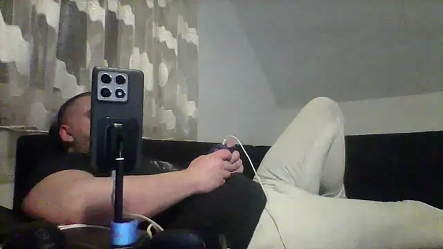 Snapshot of NewyorkDimi chatting on 03/14/25, 03:48 NewyorkDimi online show from 03/14/25, 03:48